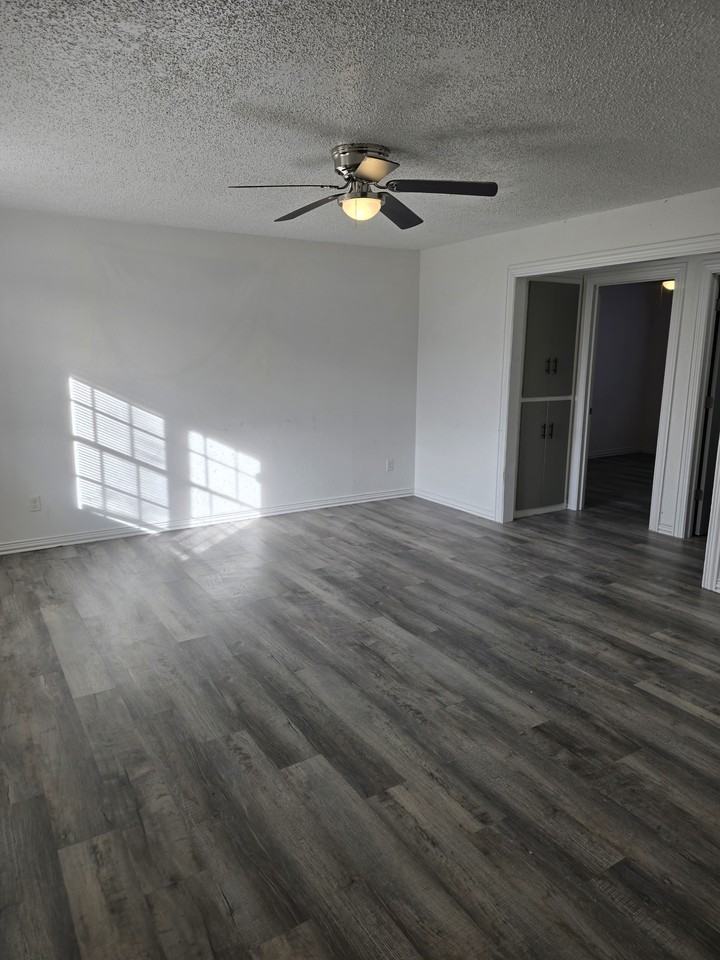 Savannah St #3 - Photo 2 of 18