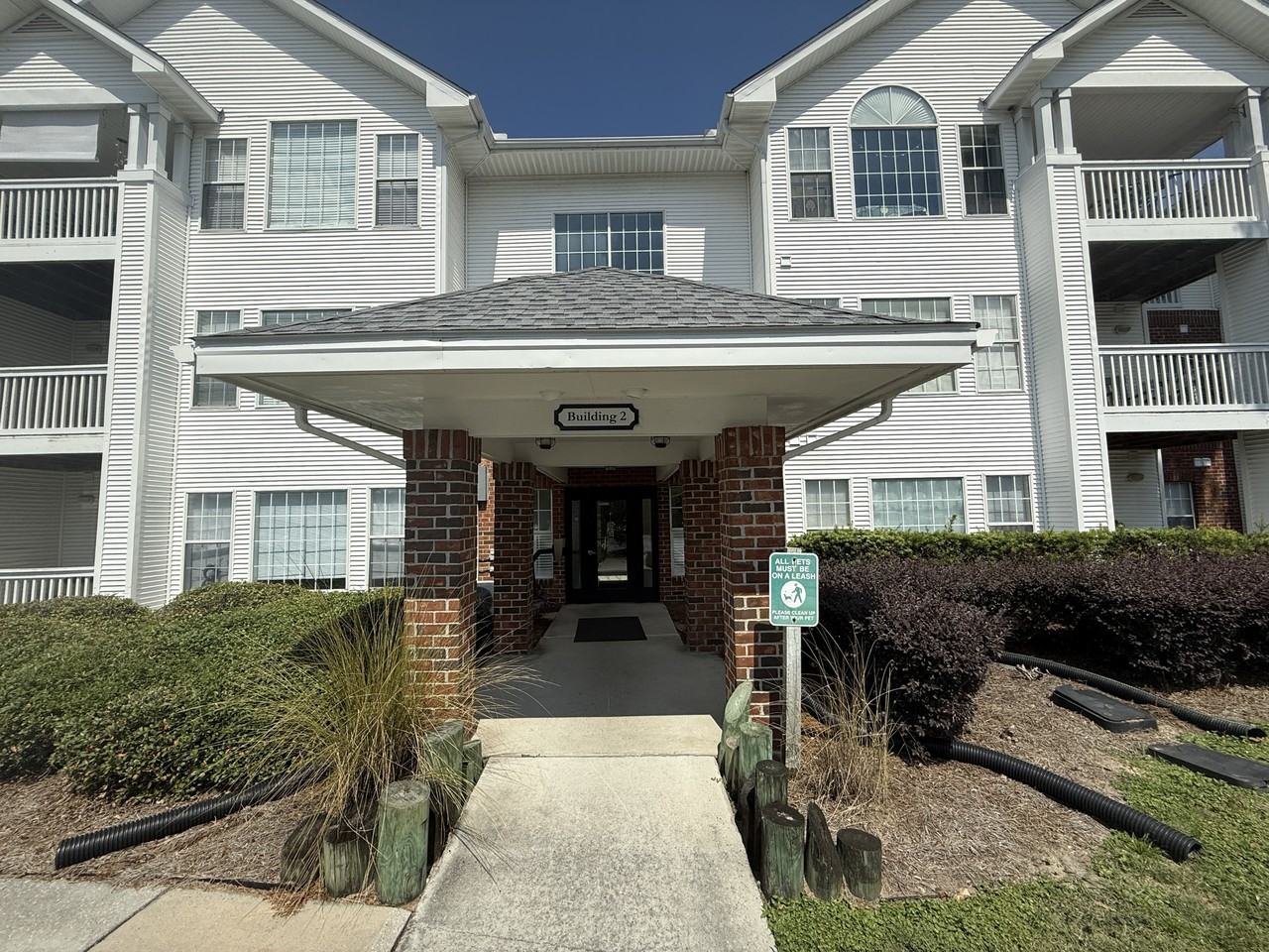 1231 1231 Ladys Island Drive - 1Unit 211 Riverclub #1 - Photo 4 of 35