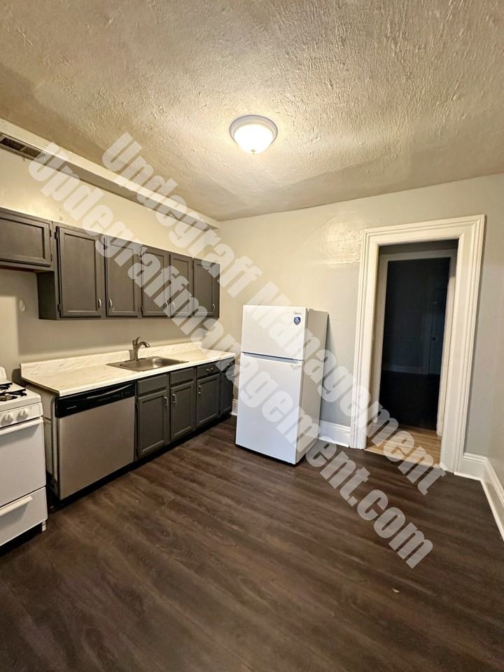 540 East Main Street #2