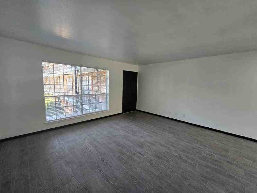 8401 North New Braunfels Avenue #1 - Photo 2 of 24