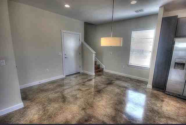 301 West Stassney Lane #33 - Photo 6 of 14