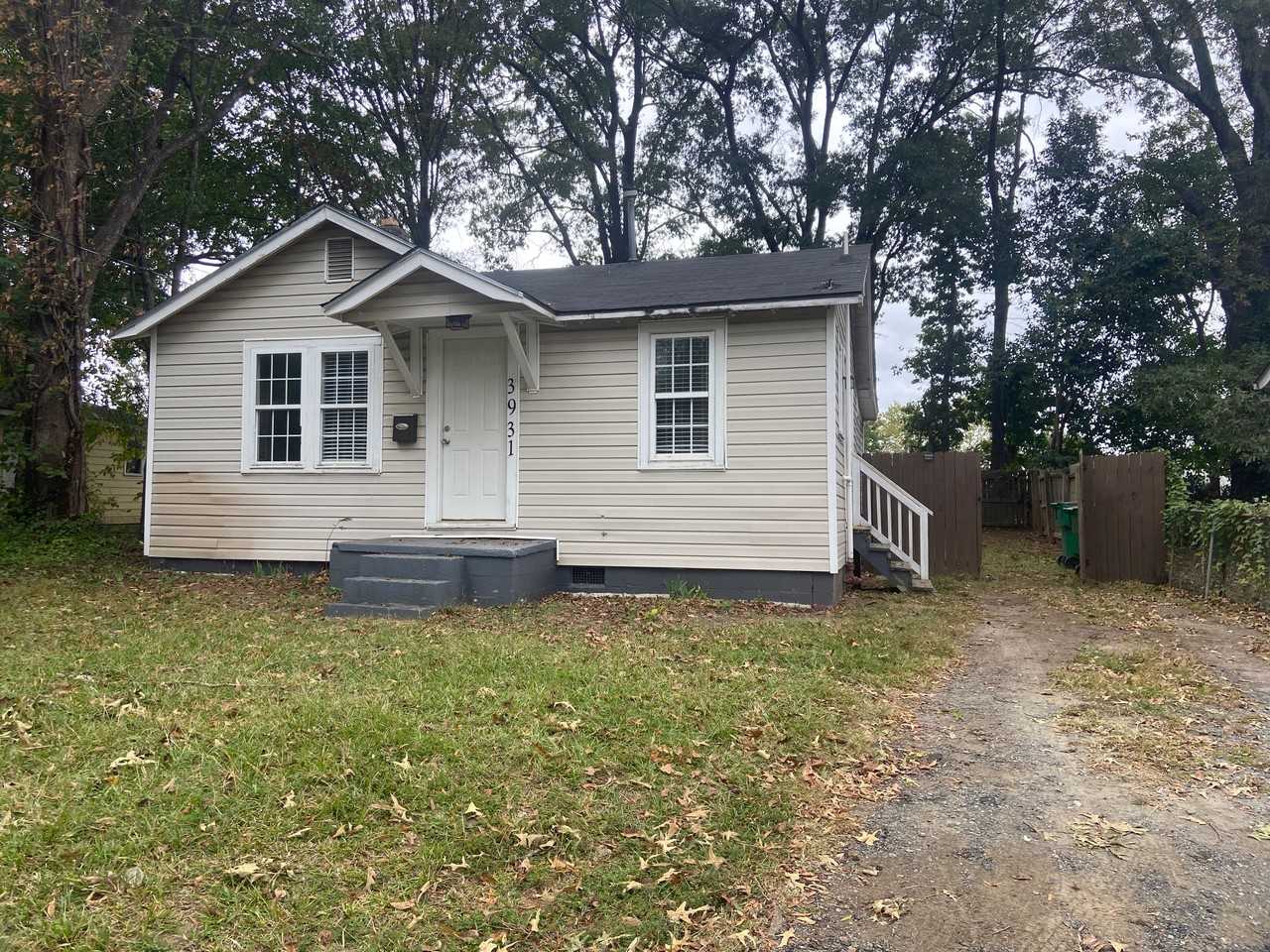 3931 Bearwood Avenue #1