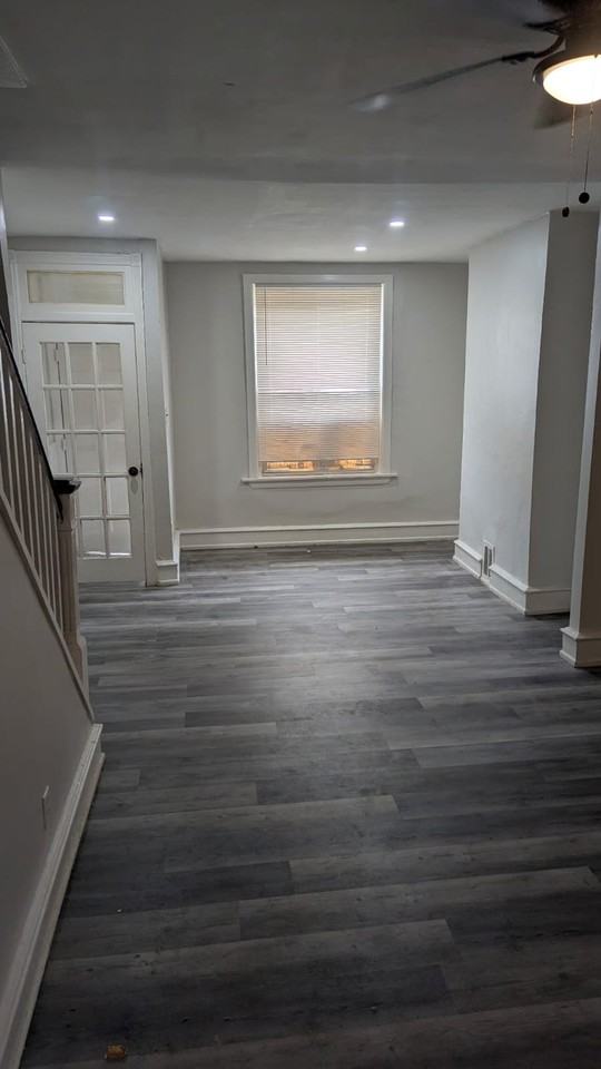 1538 S Dover St #1 - Photo 3 of 14