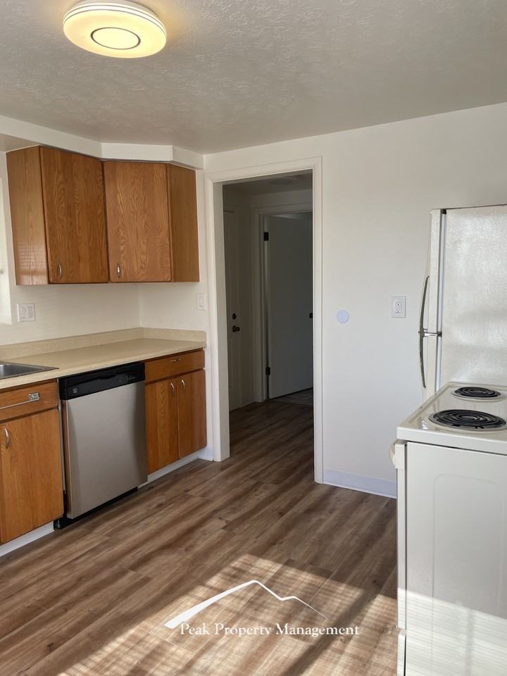 29081 Market Road #1 - Photo 6 of 19