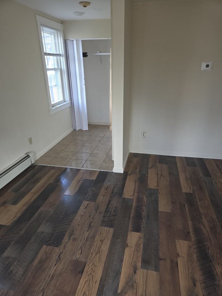 200 Park Ave #3 - Photo 2 of 6