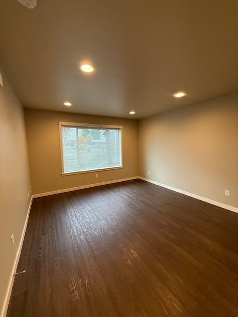 287 18th Street #D - Photo 3 of 18