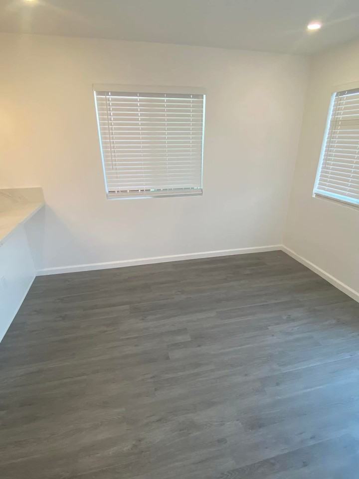 836 Olive Ave #836 - Photo 3 of 11