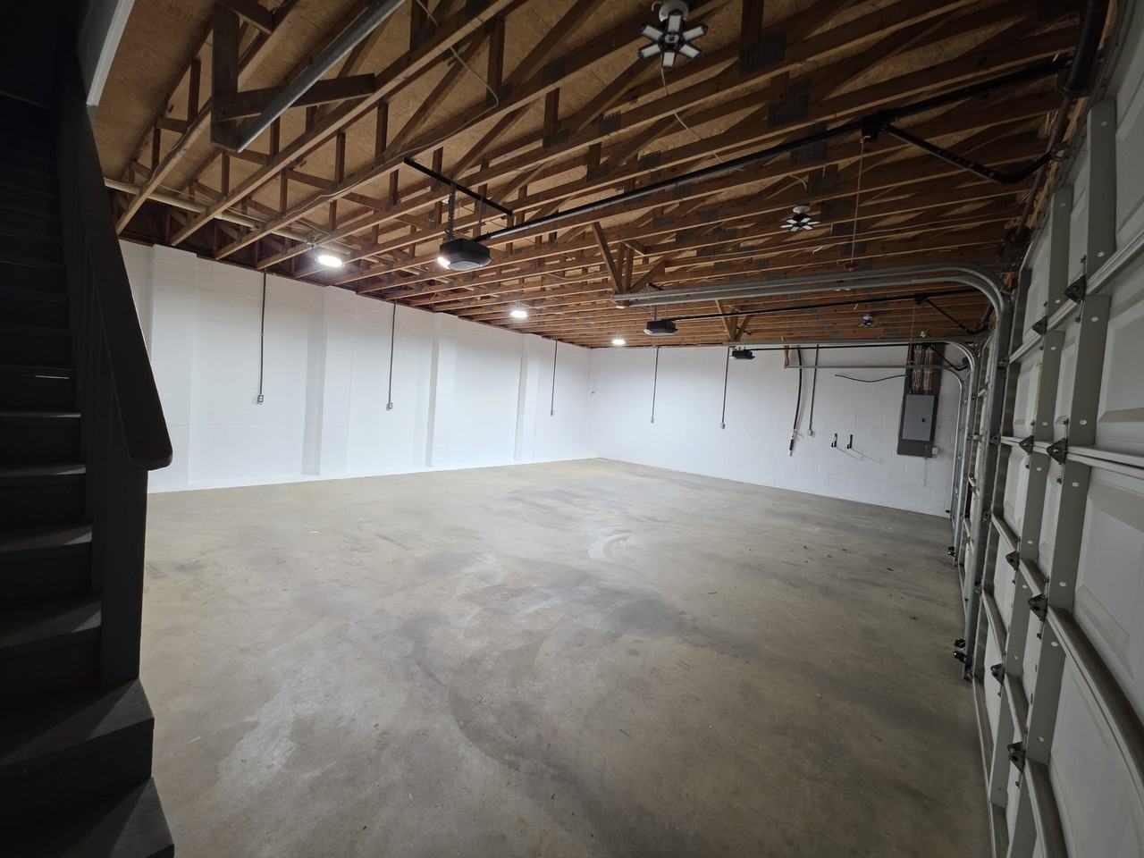 105 Becky Drive #1 - Photo 3 of 29