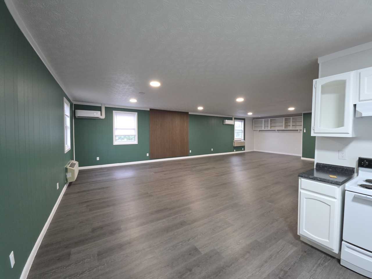 105 Becky Dr #1 - Photo 7 of 34