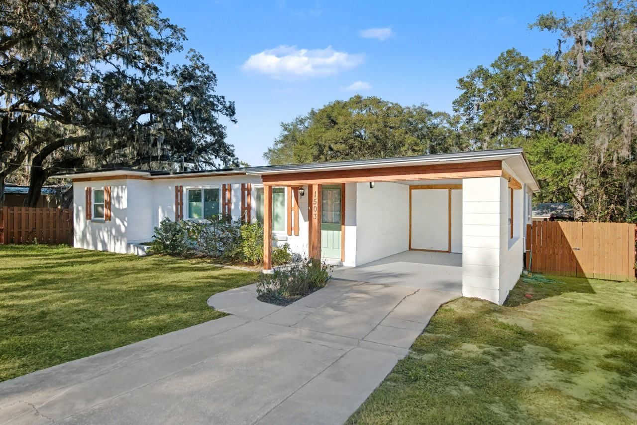 1503 Broome St - Photo 3 of 39