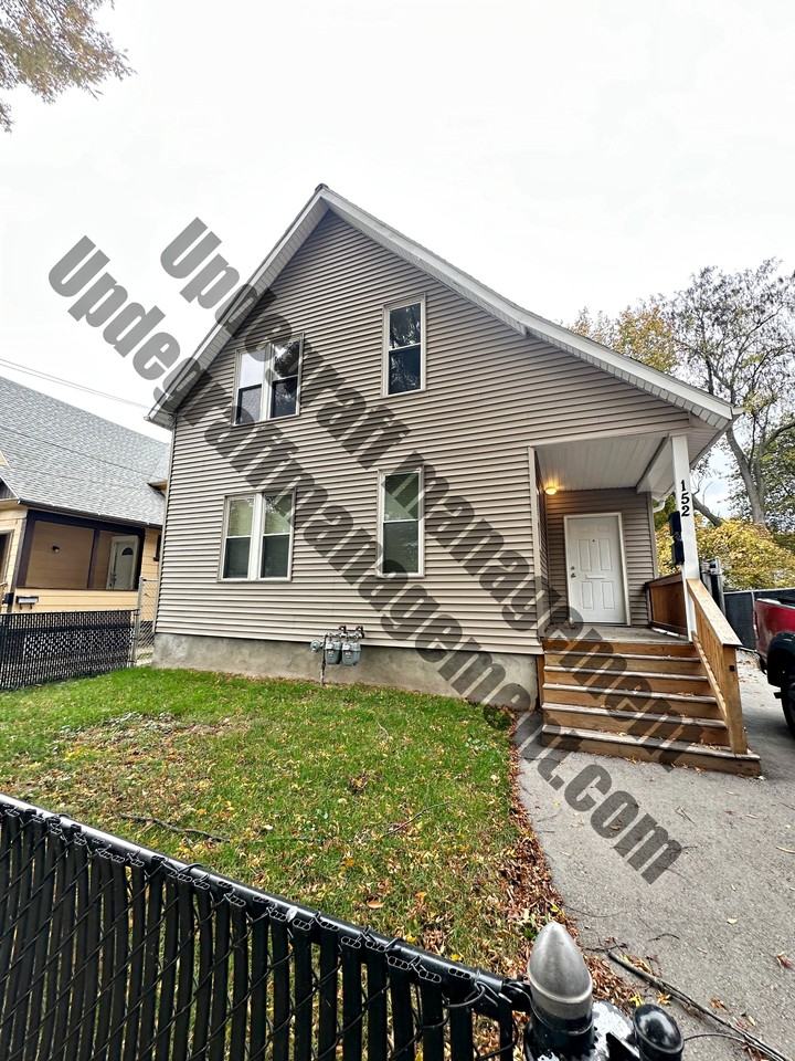 152 Wilkins Street #UP