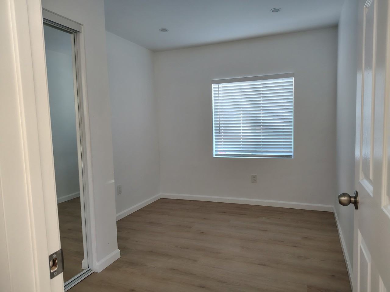 1487 Hilltop Drive #1487 - Photo 5 of 9