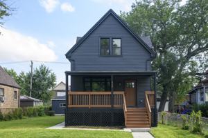 featured image of 429 W 102nd Pl #1