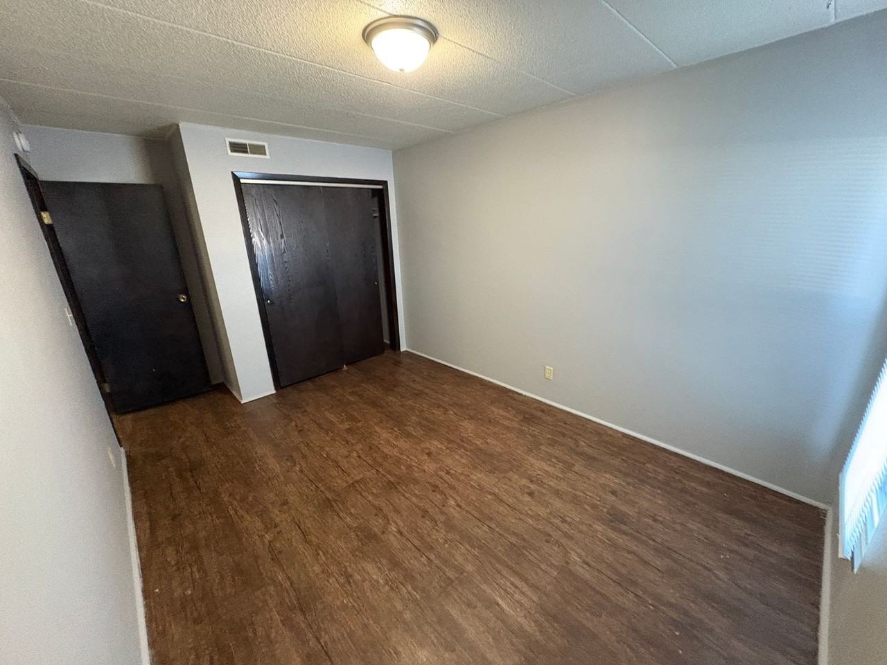 3300 Huntington - Photo 7 of 14