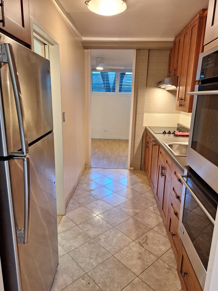 1700 Makiki Street #1 - Photo 4 of 10