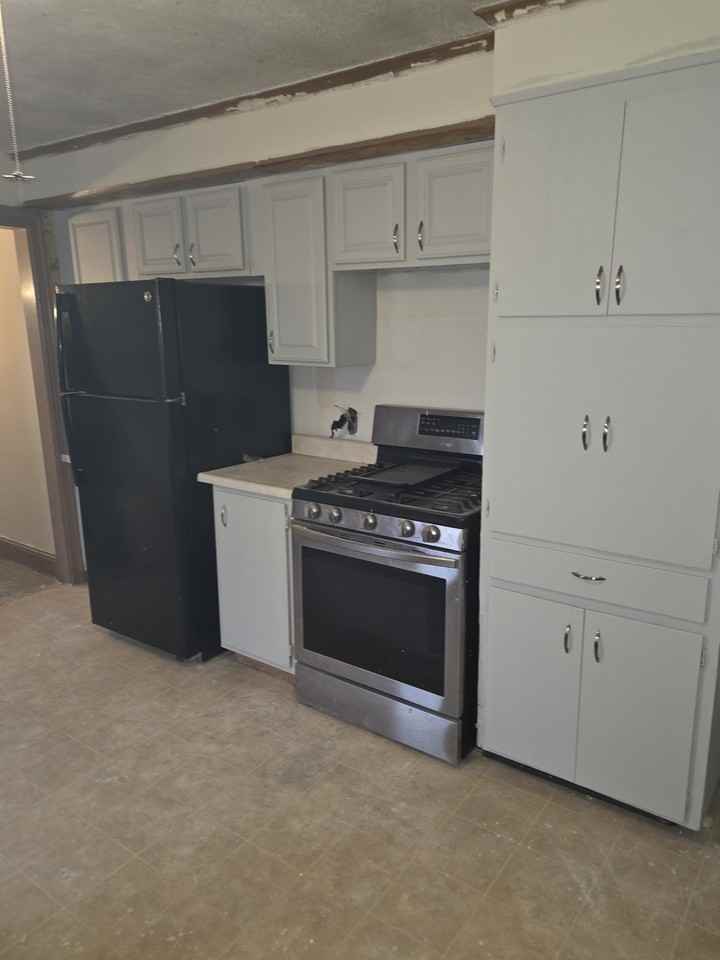 155 Thomas Street #1 - Photo 2 of 9