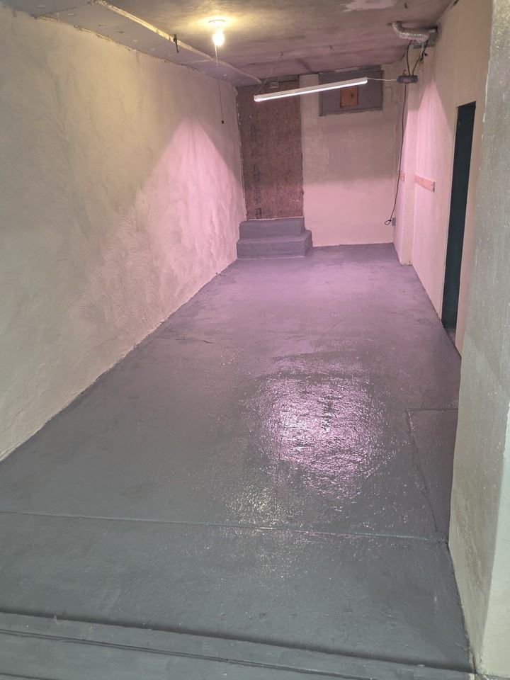 155 Thomas Street #1 - Photo 7 of 9