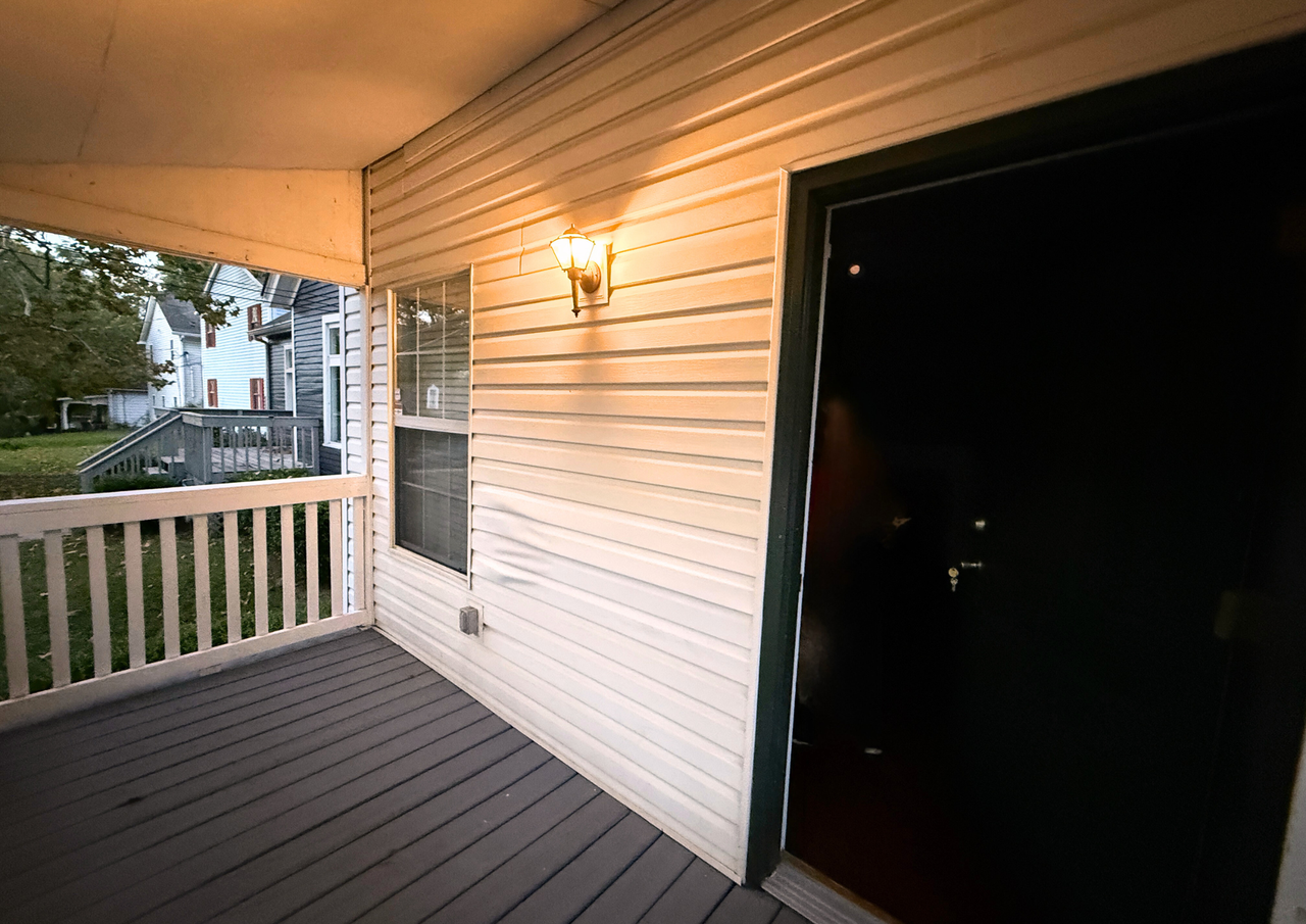 1003 Curran St Nw #1 - Photo 2 of 17