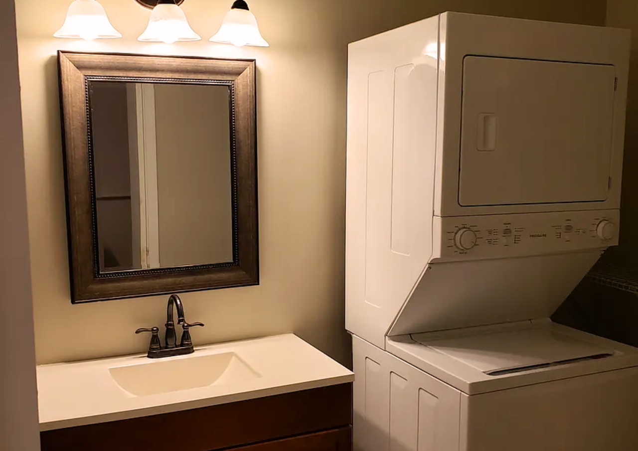 1001 Curran St Nw #1 - Photo 6 of 8