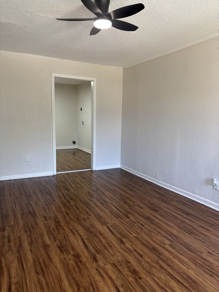 1196 Aubra Rd #3 - Photo 3 of 12
