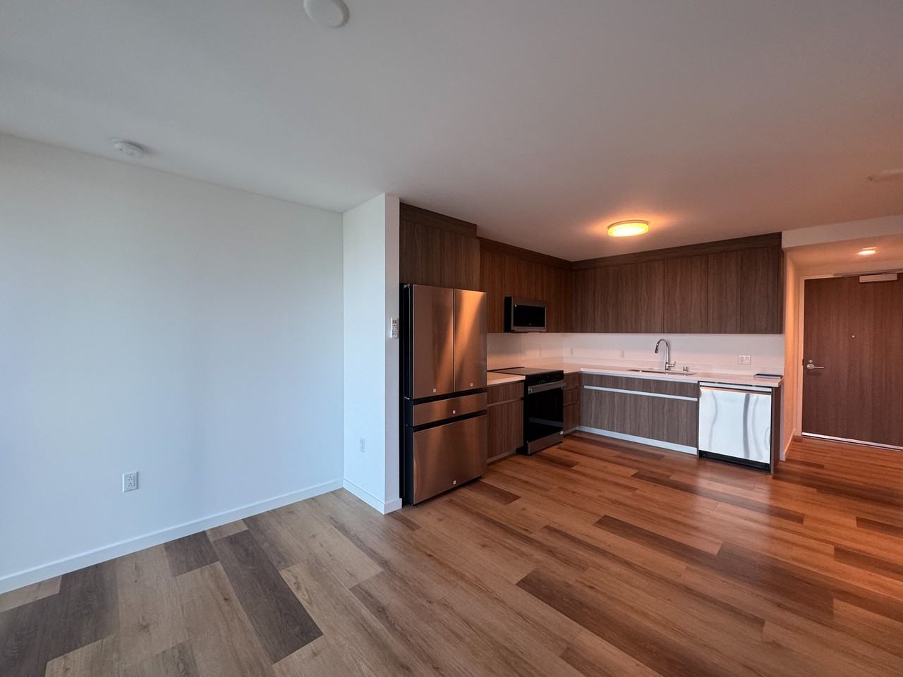 1500 Rycroft Street #1 - Photo 5 of 10