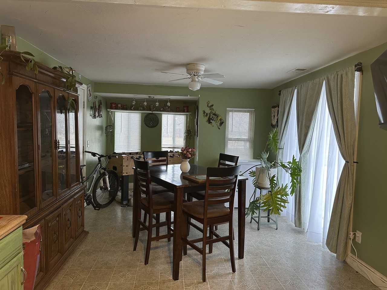 724 West State Street #1 - Photo 4 of 11