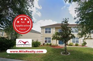 featured image of 2915 Holly Berry Court #1