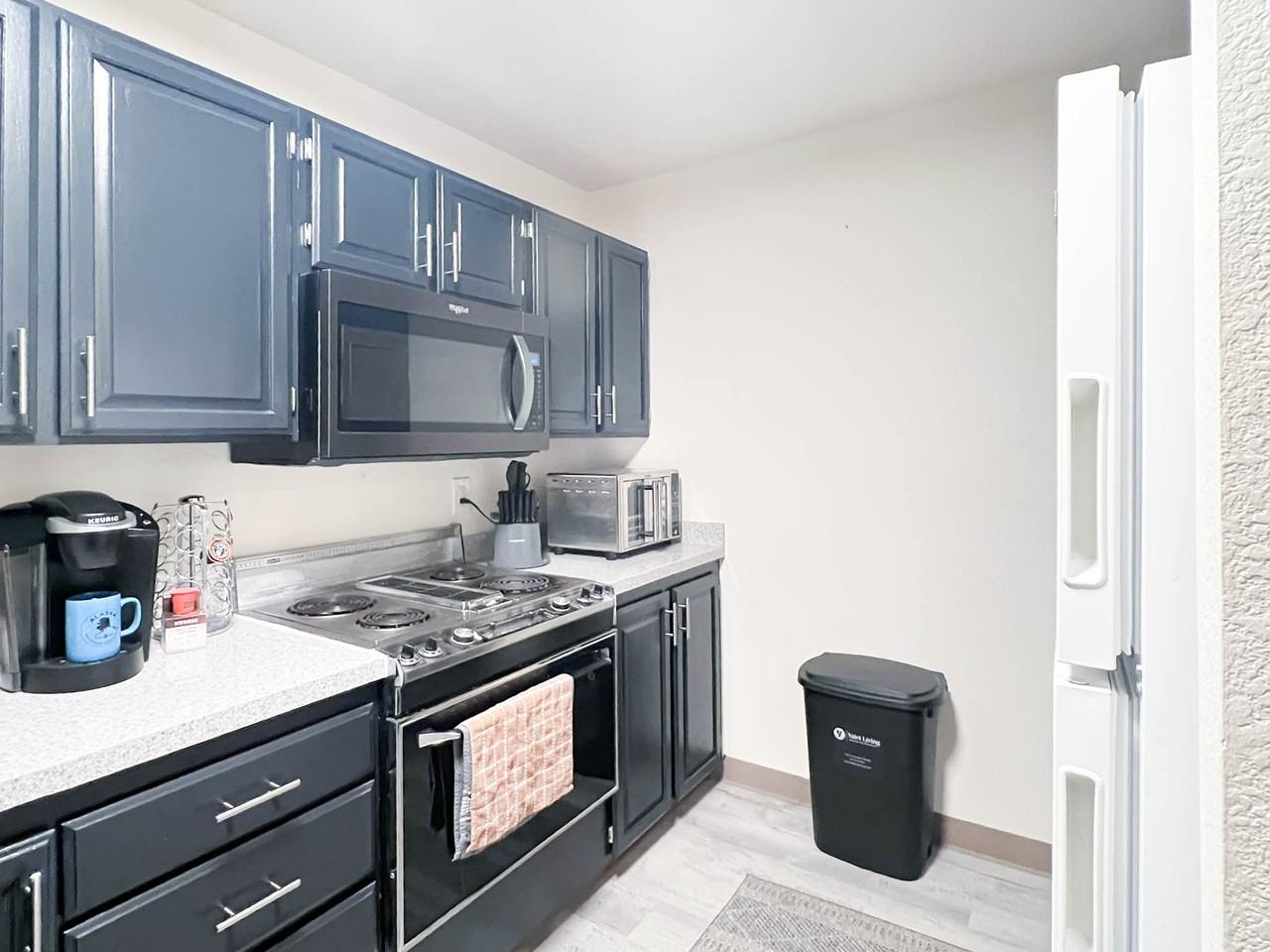 1170 Denali St #1 - Photo 7 of 18