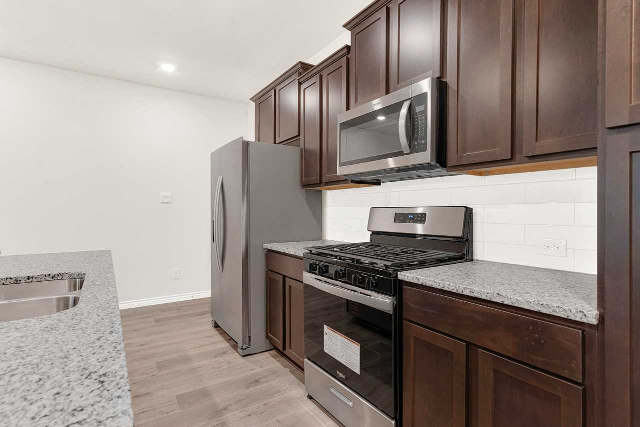 1943 Hellams Ln #1 - Photo 5 of 21