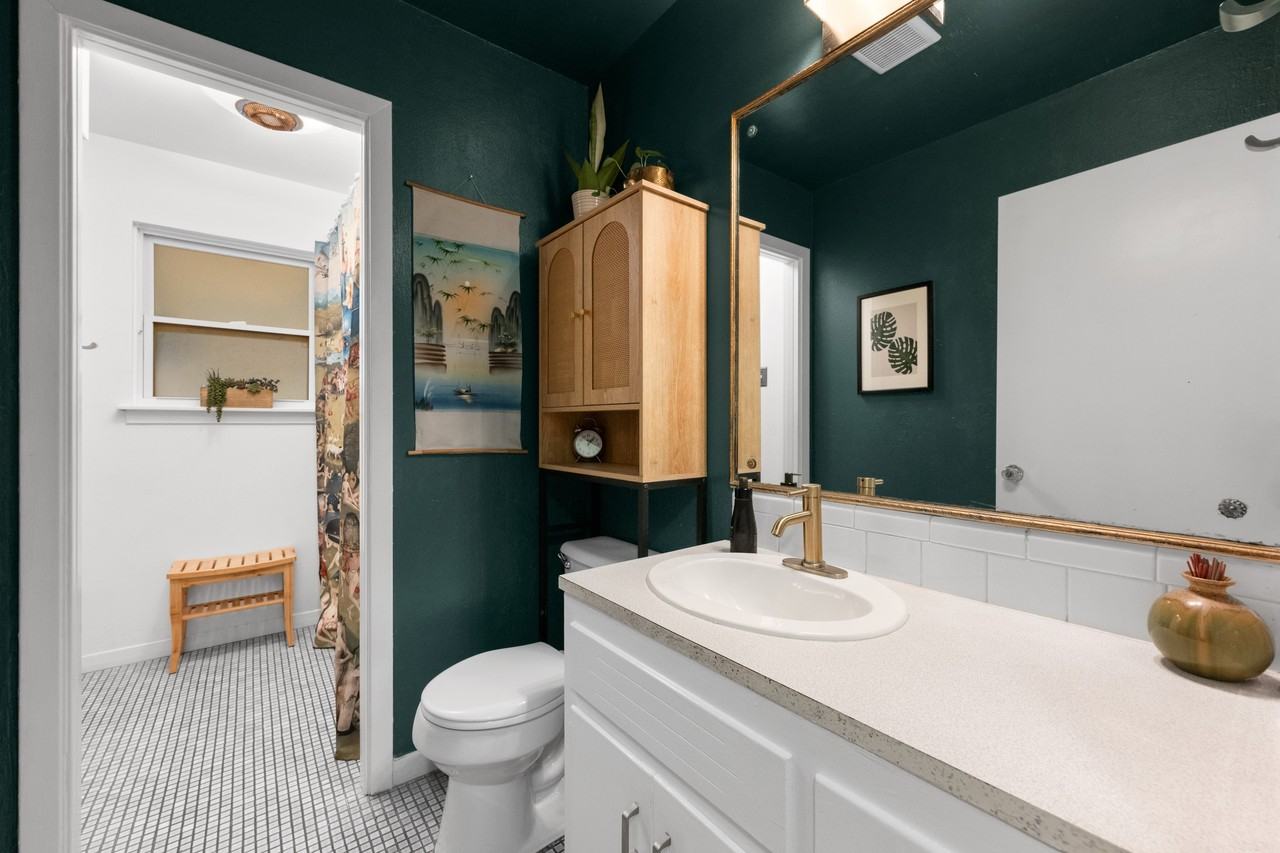 2702 Little John Lane #1 - Photo 4 of 7