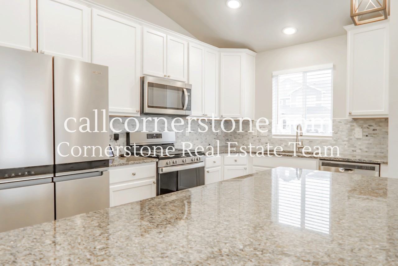 10565 Summer Ridge Drive #1 - Photo 6 of 32