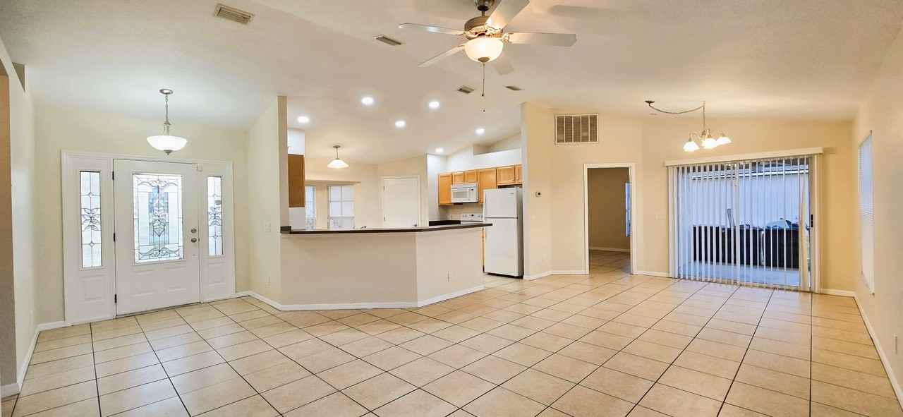 500 Central Ridge Lane #1 - Photo 3 of 11