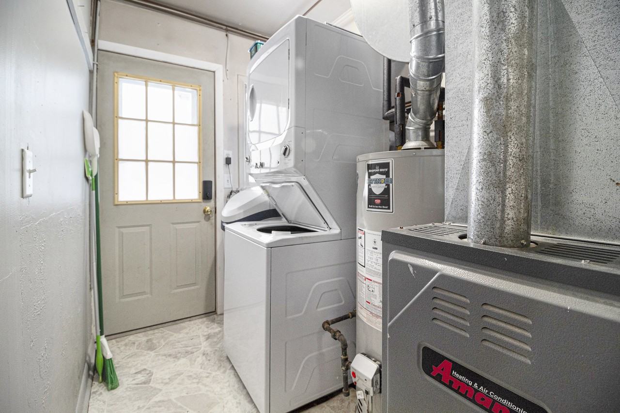 13185 E Old Us Highway 12 #1 - Photo 4 of 14