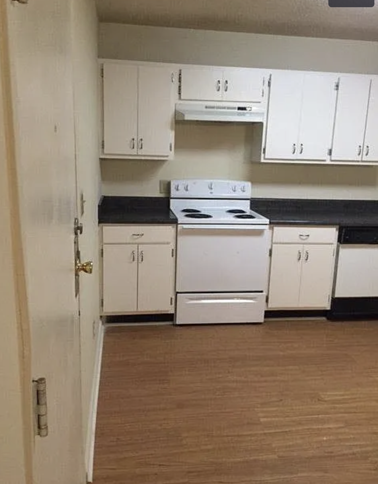 723 Baxter St #5 - Photo 2 of 7