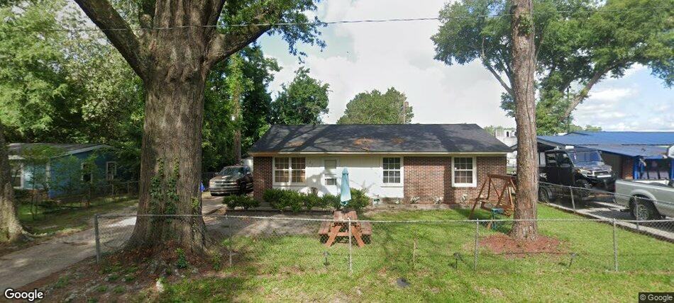 2513 Crescent Drive #1