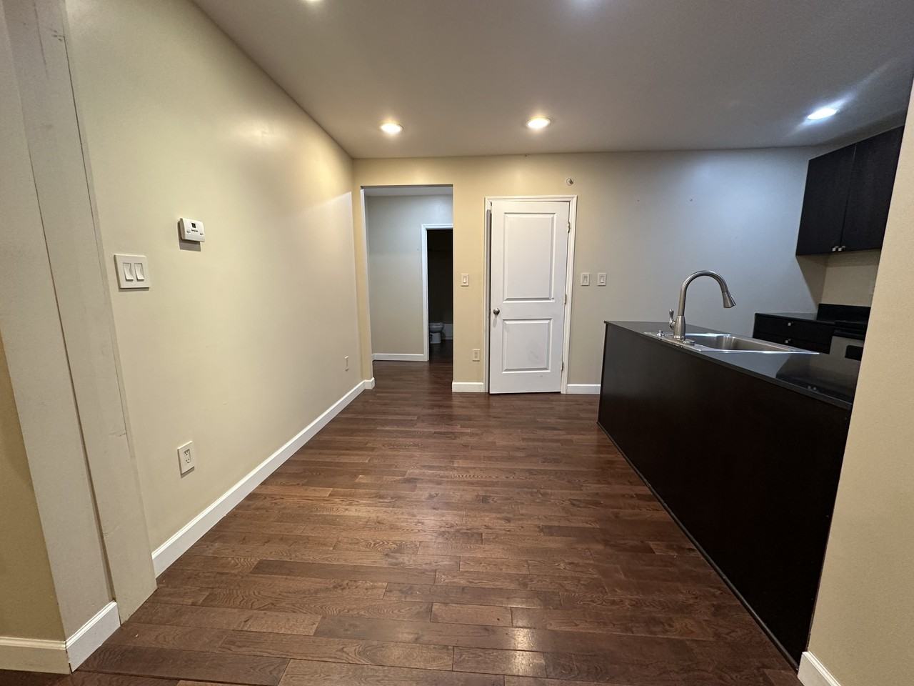 187 Old Niskayuna Rd #3 - Photo 2 of 8