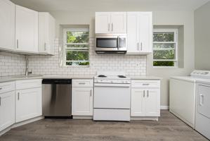 featured image of 2302 12th St #2
