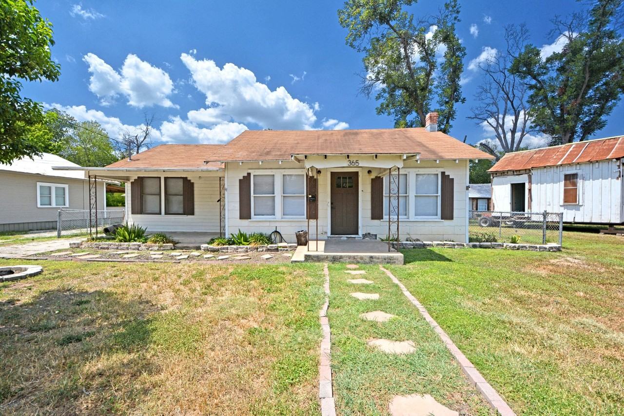 365 East Faust Street #1