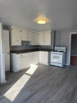 28 Cedar St #3 - Photo 1 of 1