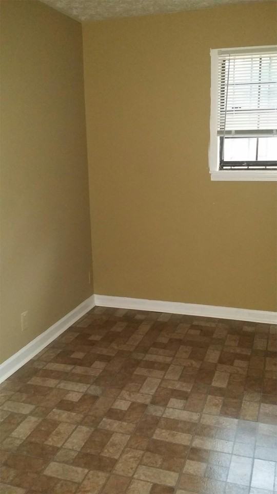 2761 Rockdale Drive #1 - Photo 4 of 5