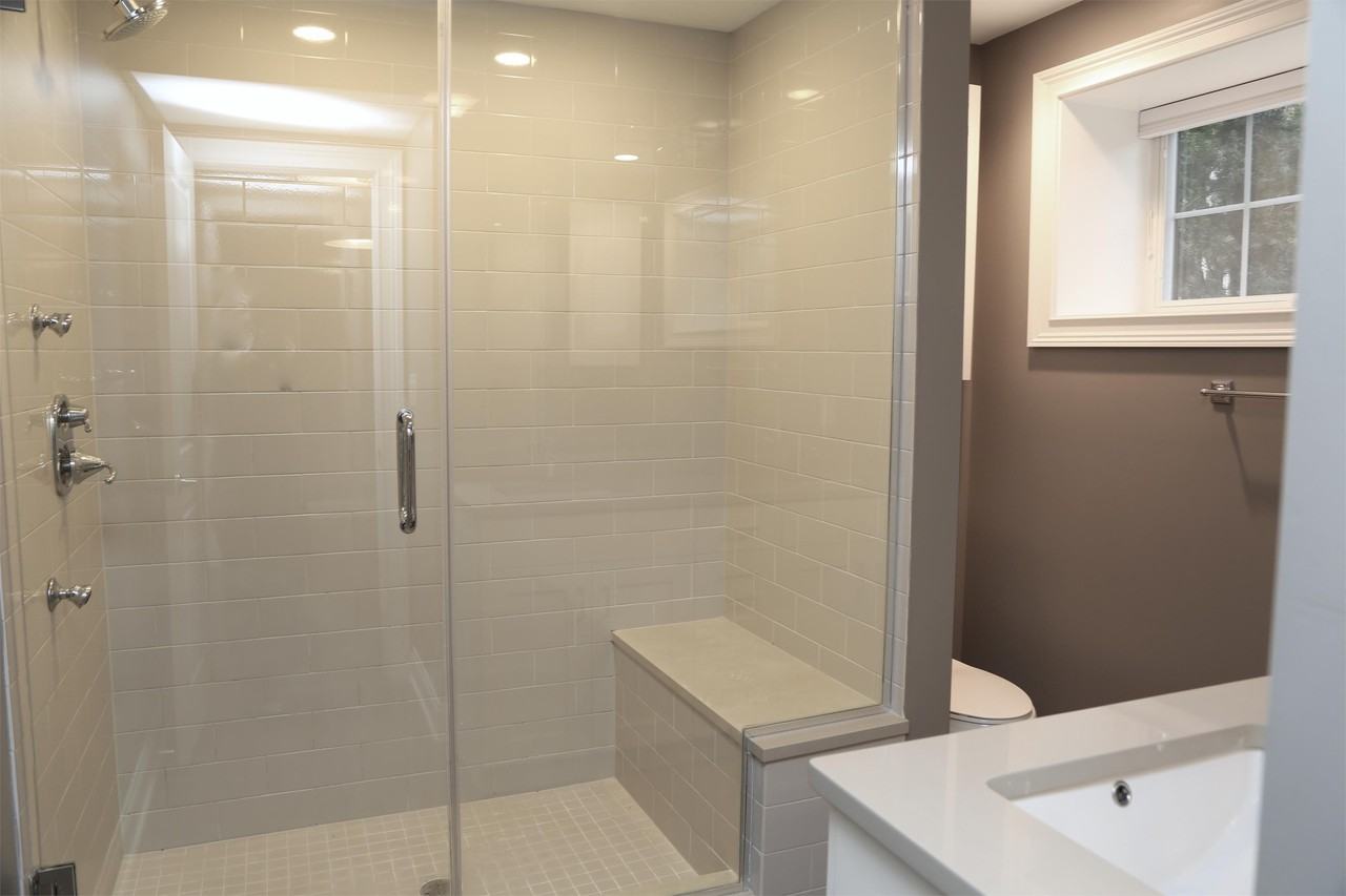 2305 2305 W. Waveland - 1 E #1E - Photo 7 of 10