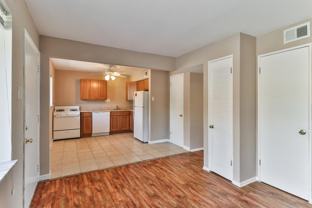 471 S Holmes Ave #C - Photo 1 of 1