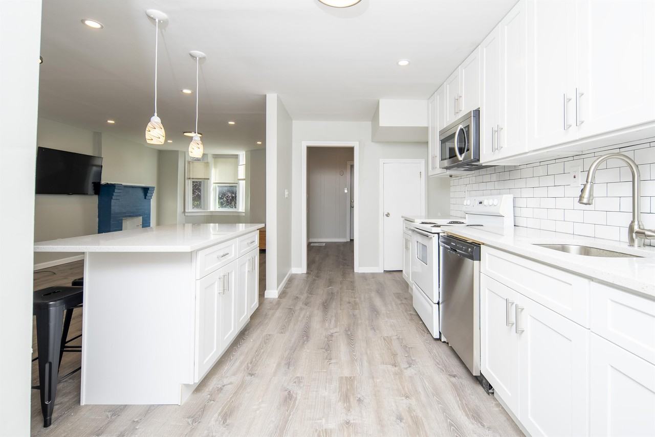 904 Peoples Avenue #1 - Photo 3 of 29