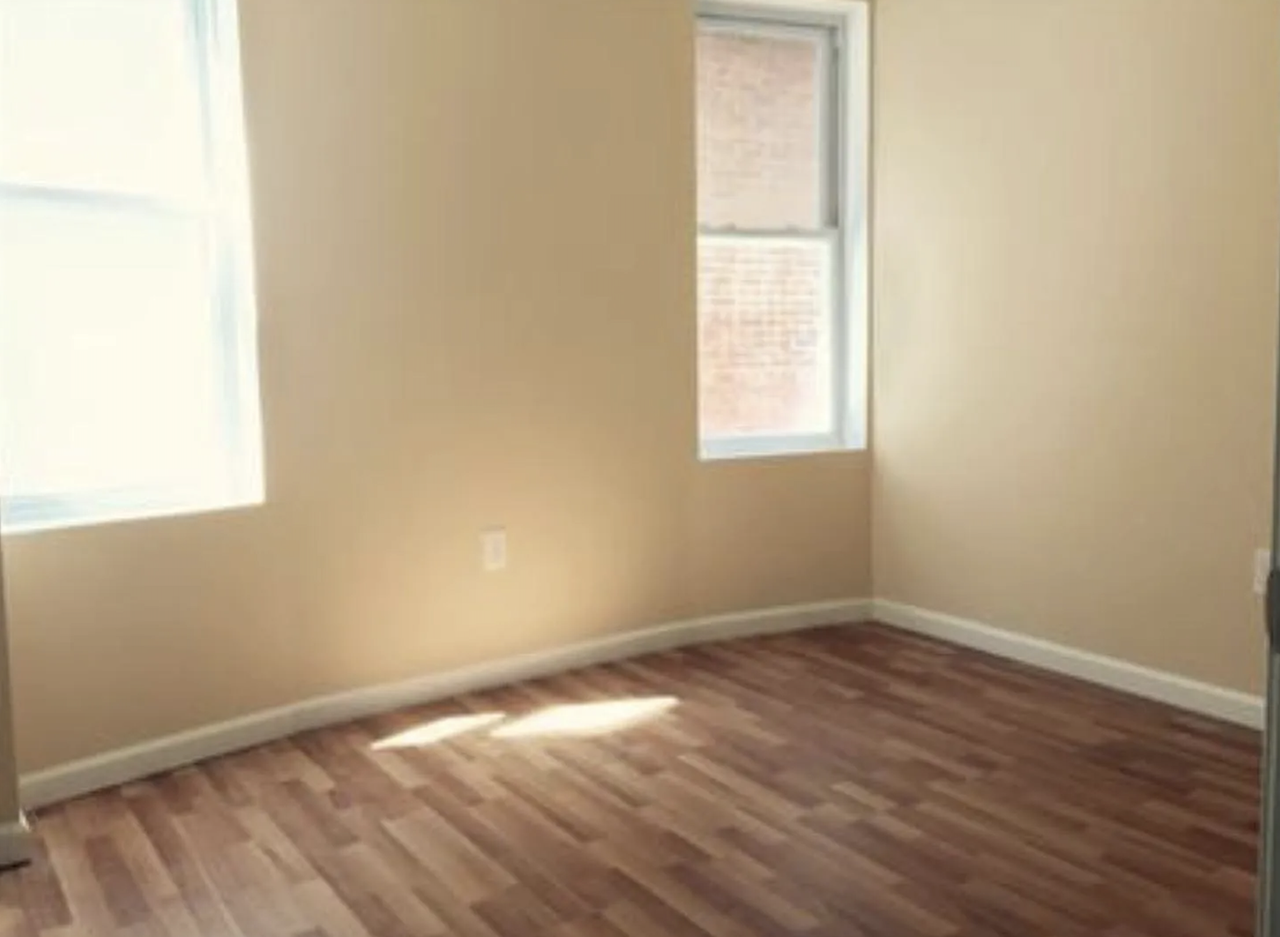 132 S 48th St #2 - Photo 2 of 7