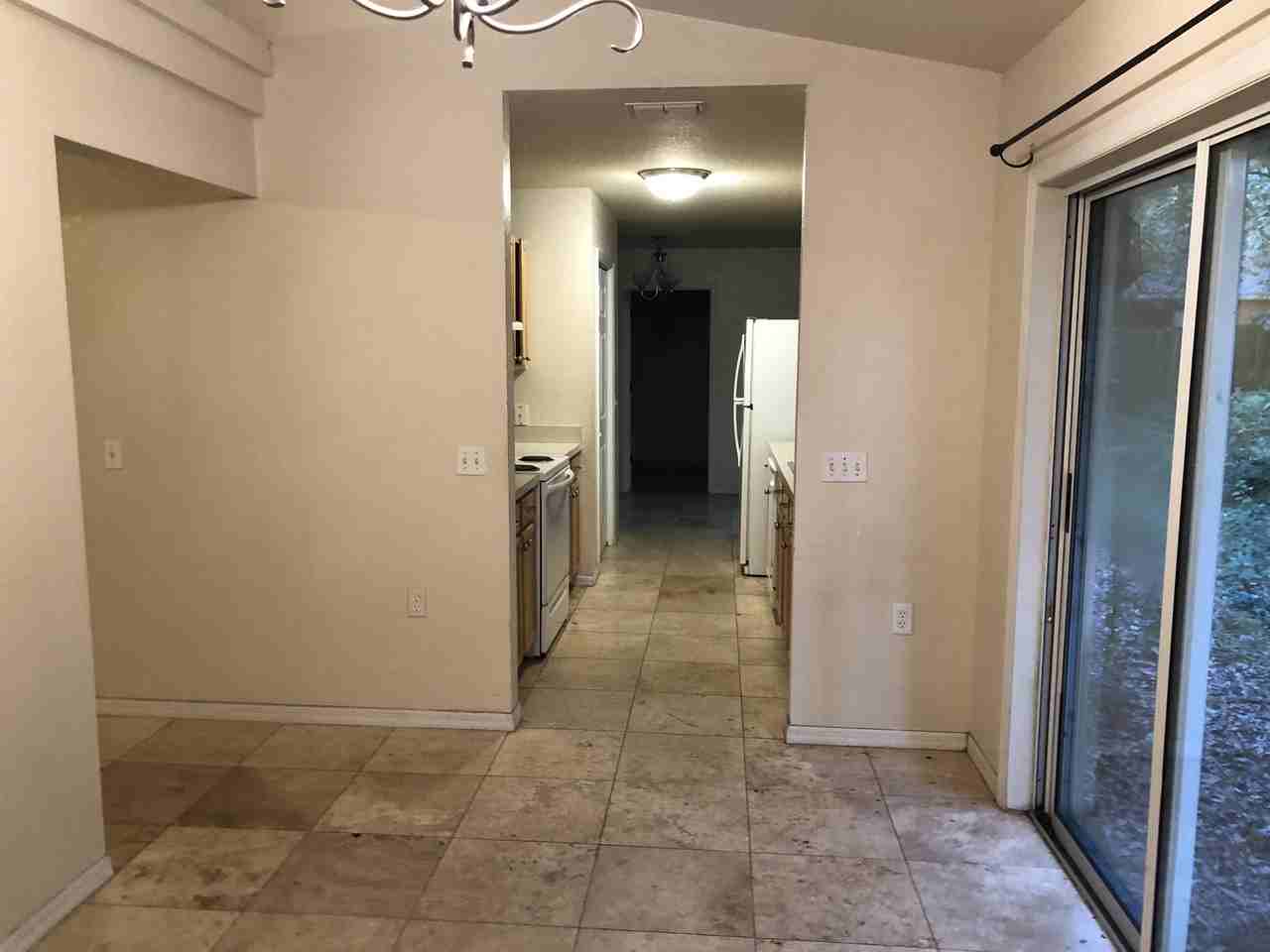 855 Northwest 20th Street #34 - Photo 4 of 14