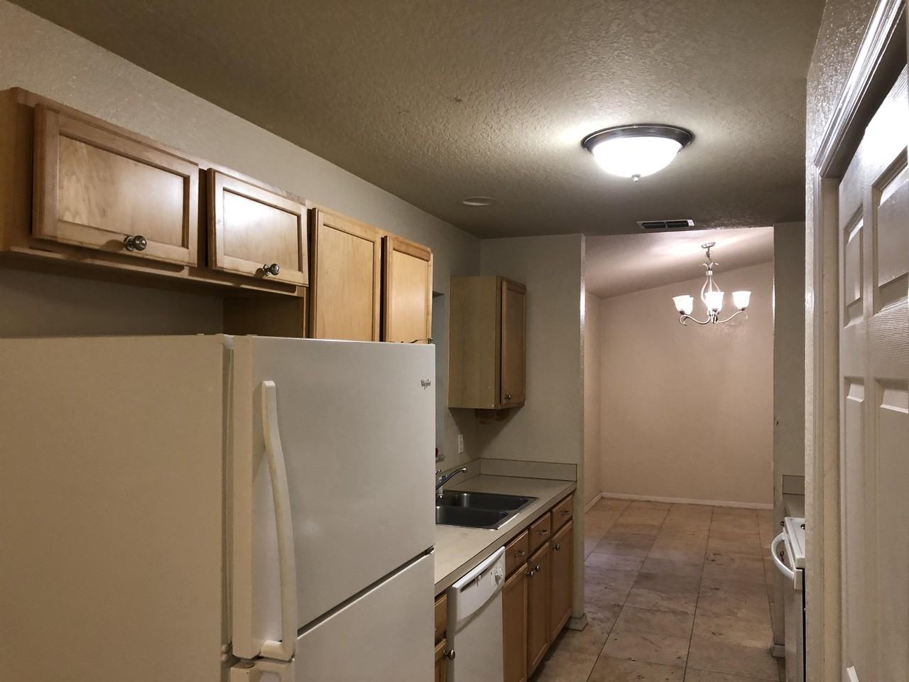 855 Northwest 20th Street #34 - Photo 6 of 14