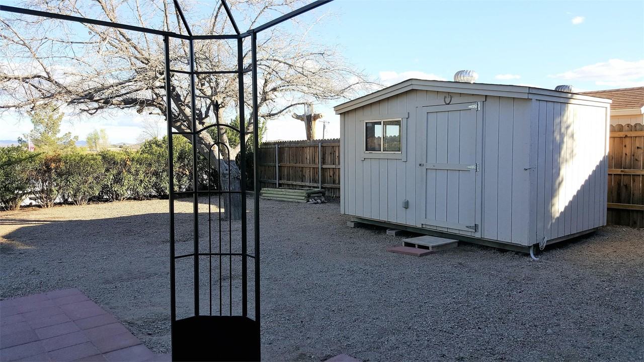 2180 W Val Vista Dr #1 - Photo 3 of 17