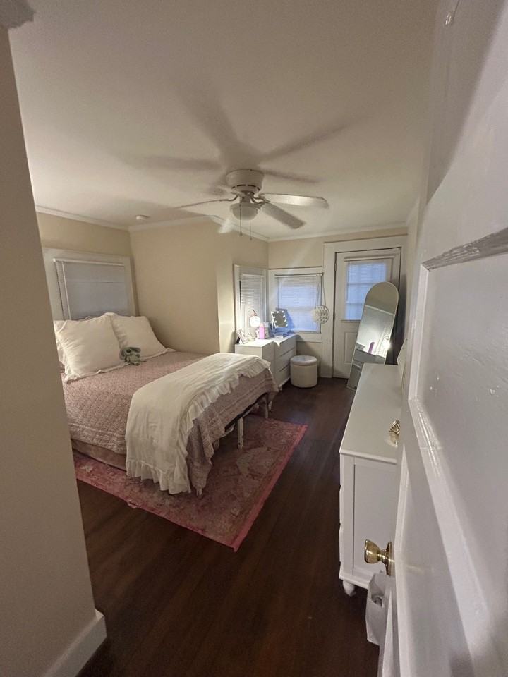 149 S Bull St #1 - Photo 6 of 18