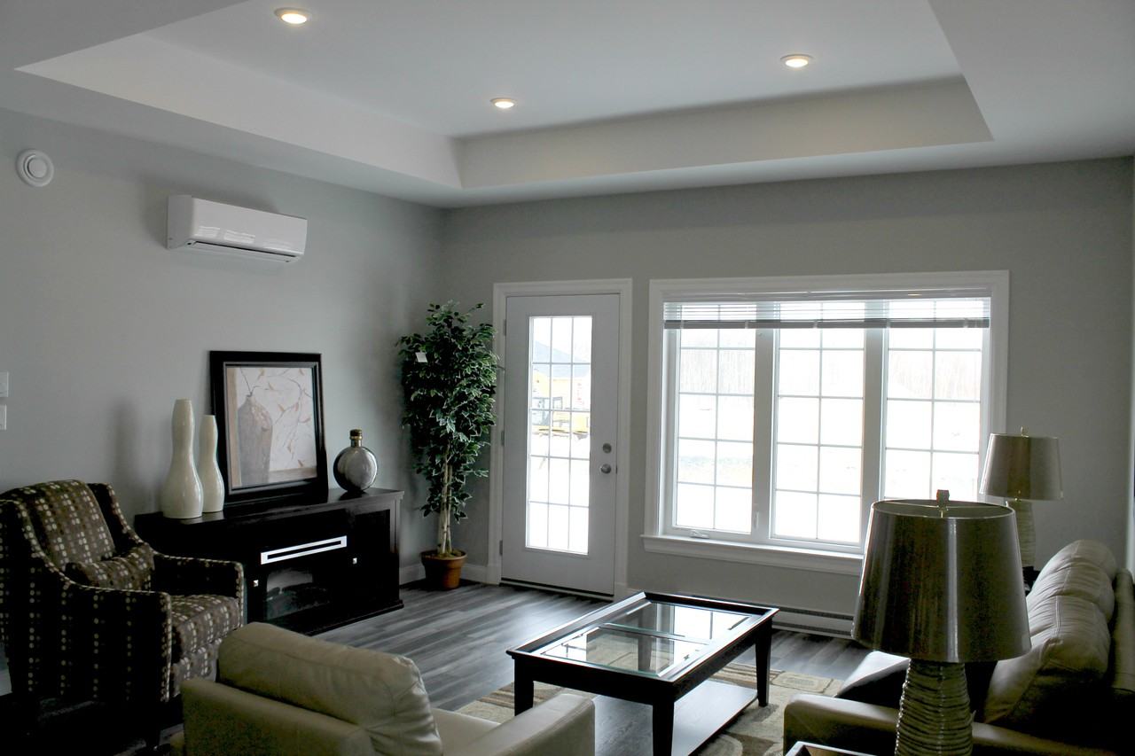 8 Tanglewood Close - Photo 5 of 12