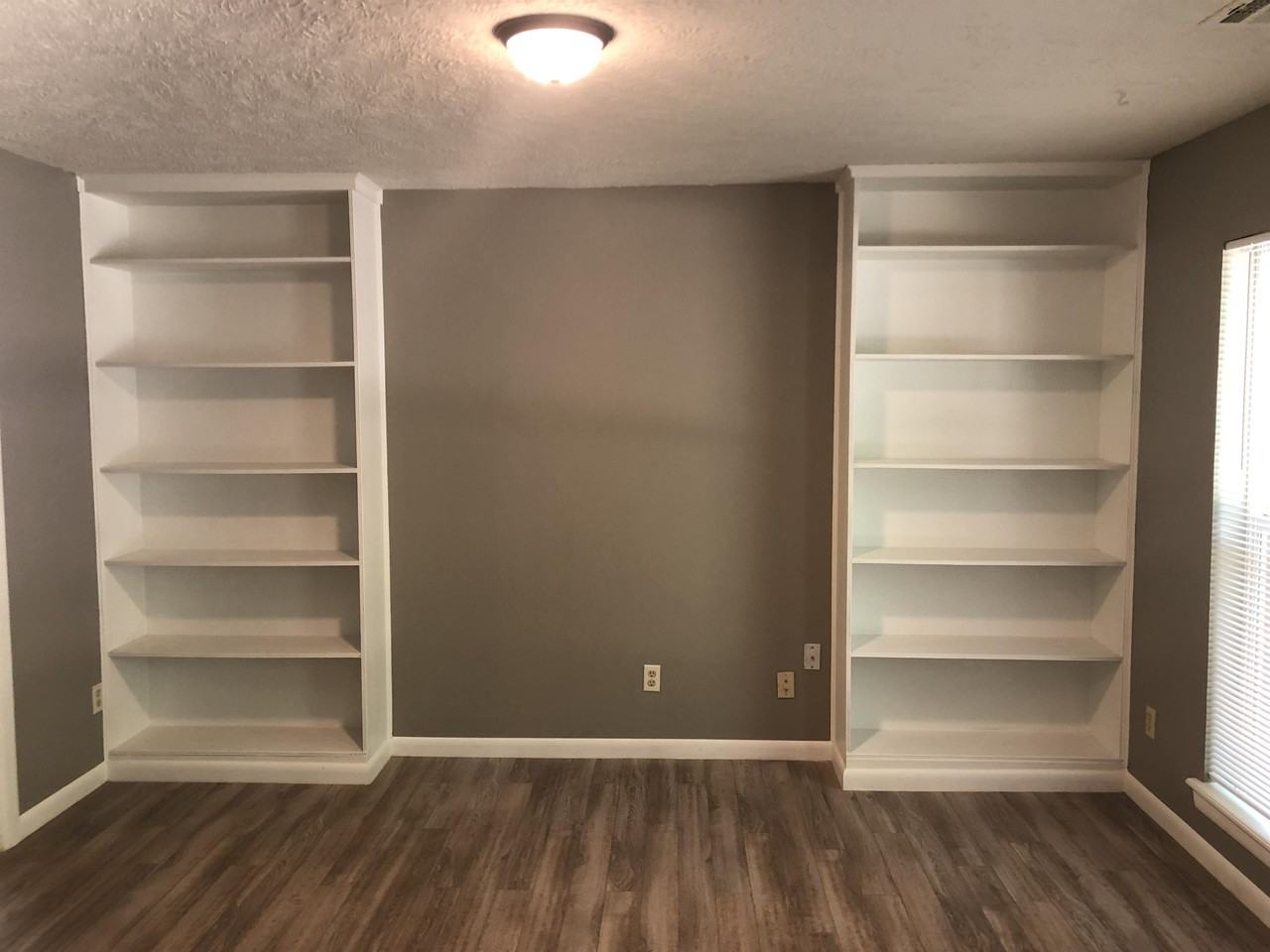 1927 Beverly Hills Street #1 - Photo 6 of 15